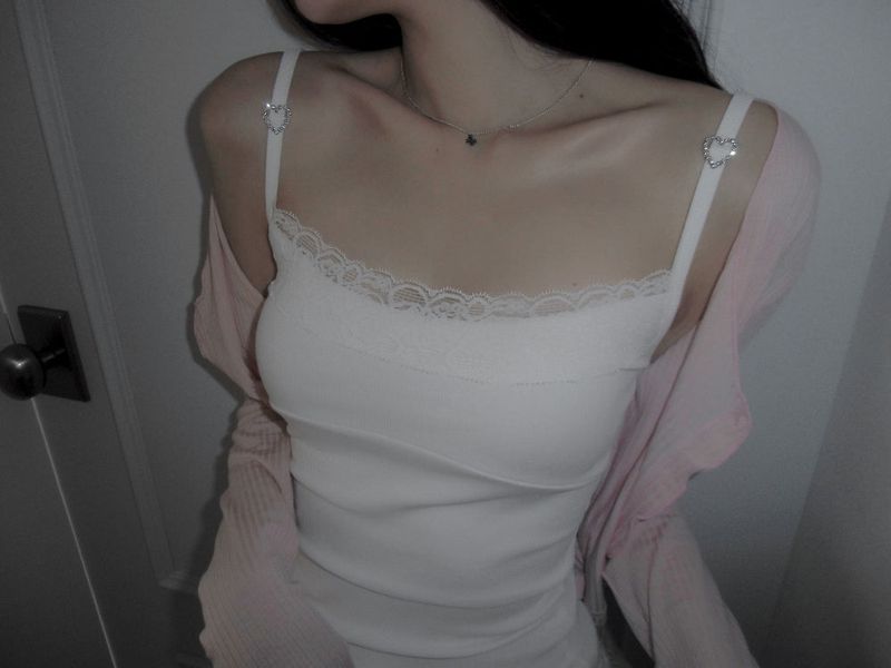 [MADE] Heart-Drop Lace & Cubic Heart Camisole
