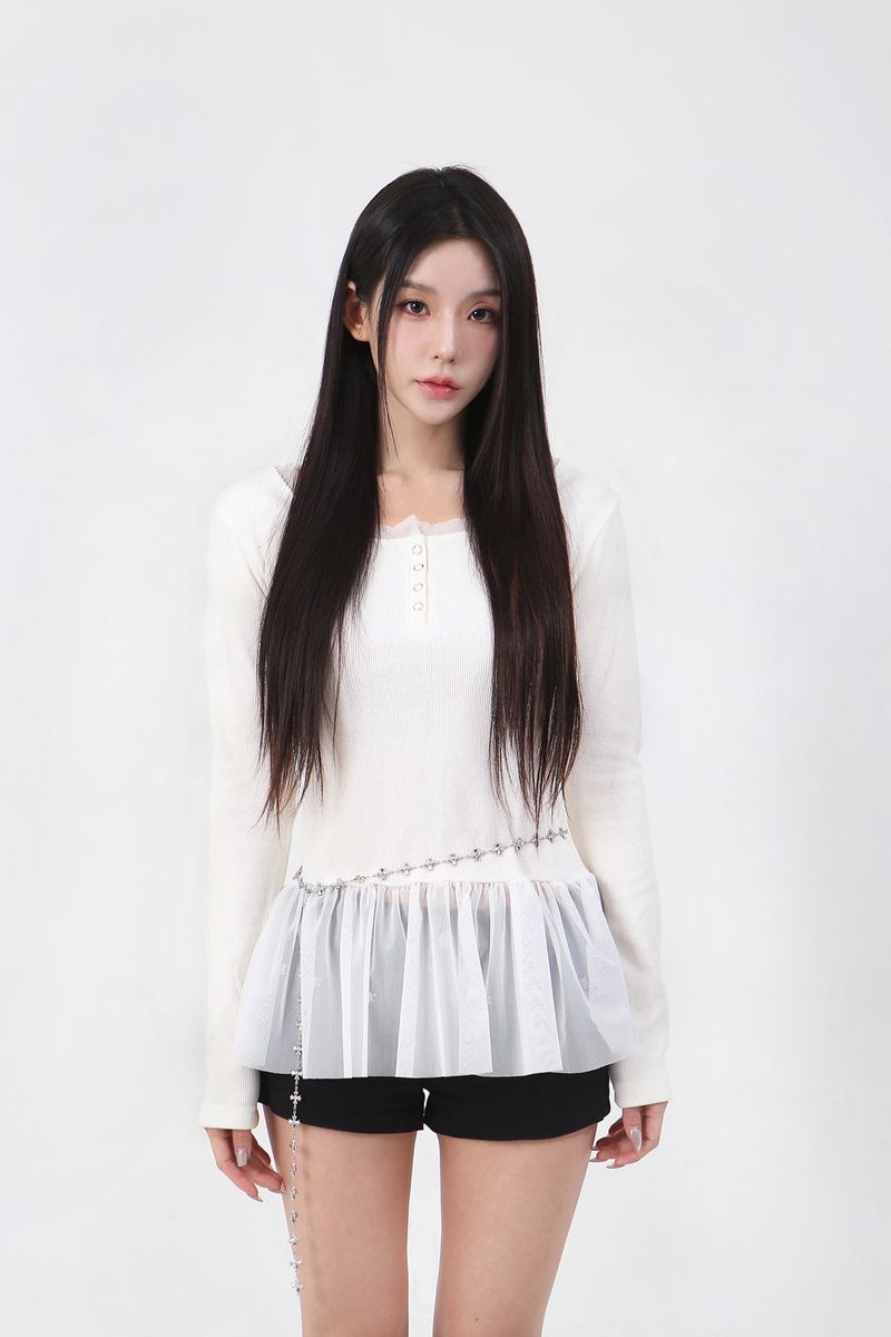 cattline(カトリーヌ)の「 Roundneck Button Shirring T-shirt(Tops)」