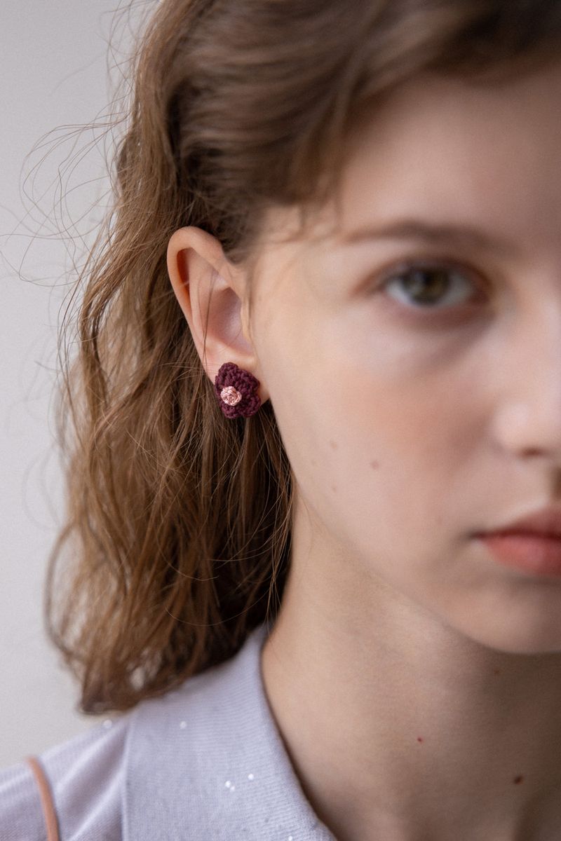 Wine and rose flower knit earring
