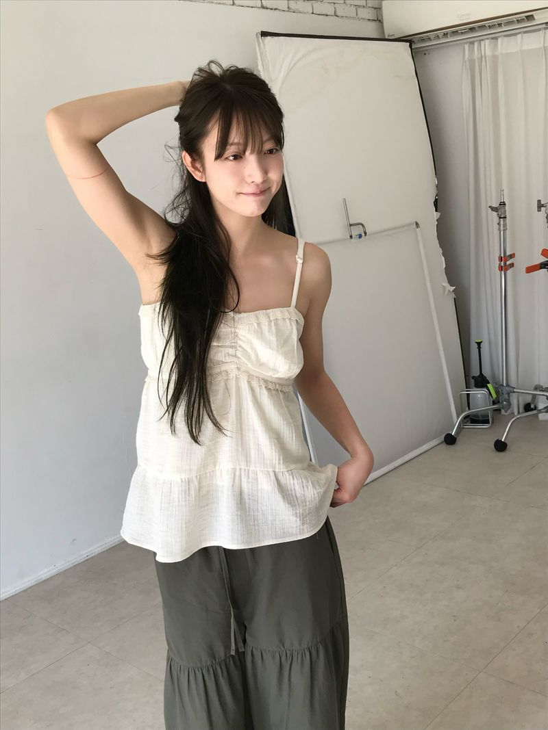 HASTA（ハスタ）の「ボホシャーリングスリーブレス (アイボリー)（トップス）」