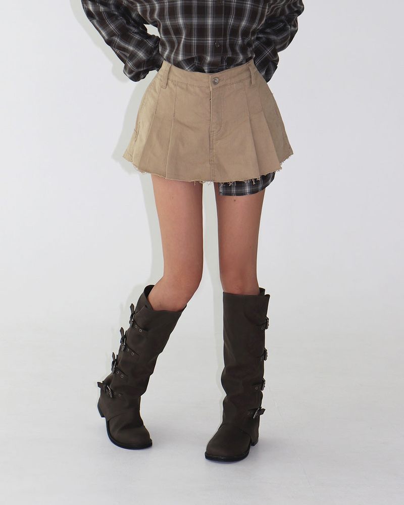 Delight-J（ディライトジェイ）の「Low-rise pleats skirt pants（Skirts）」