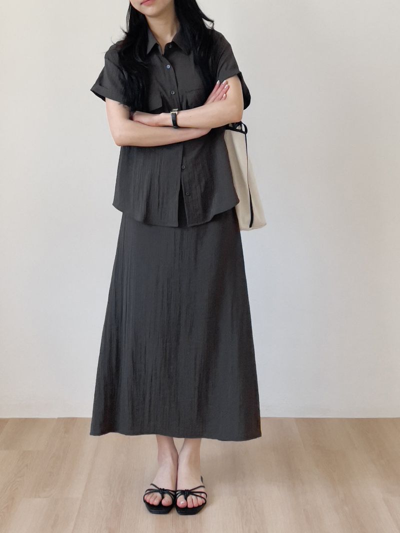 Even Nylon High-Waisted Long Skirt