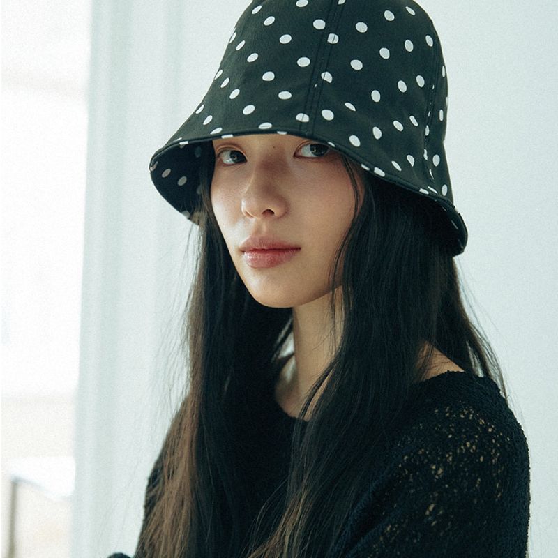 DOT bucket hat