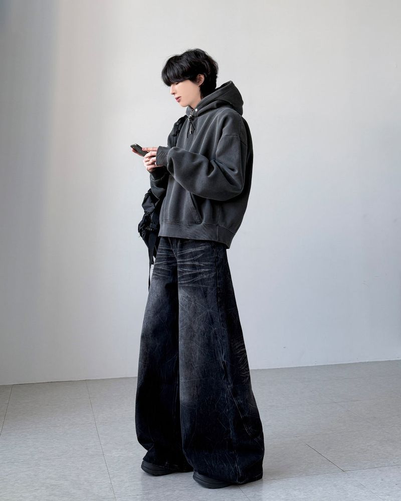 Veil Crack Wide Denim
