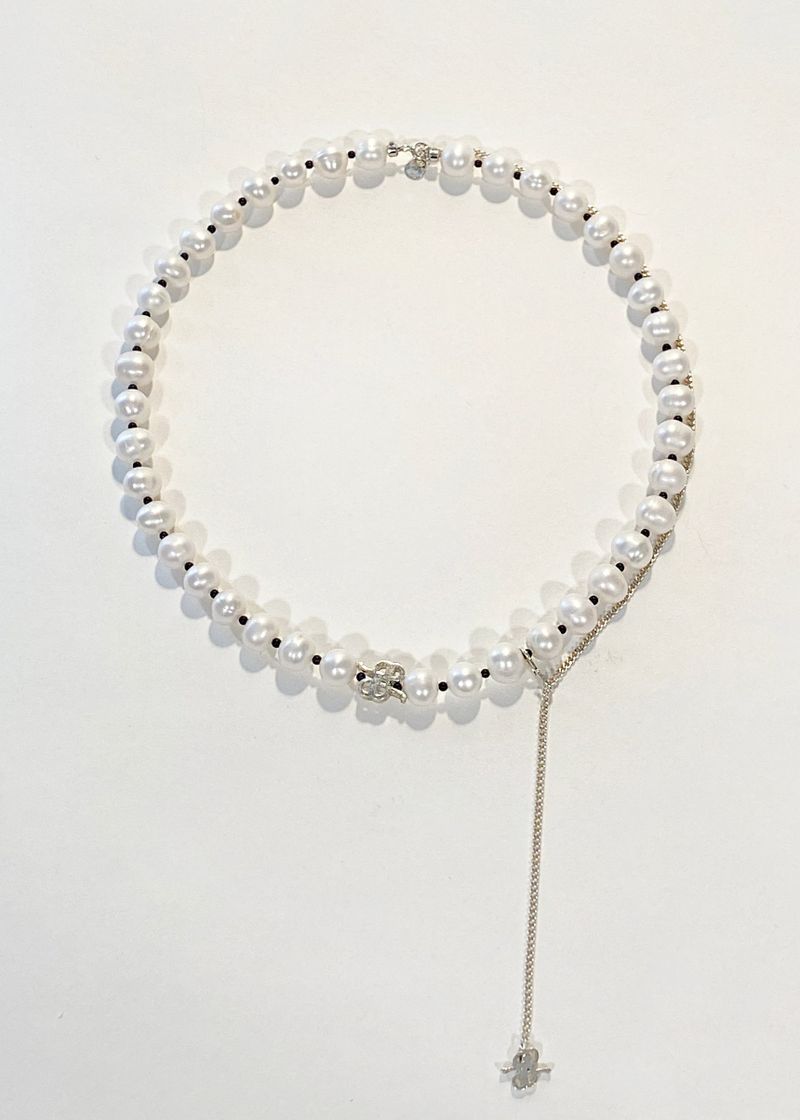 Drop Pearl Necklace