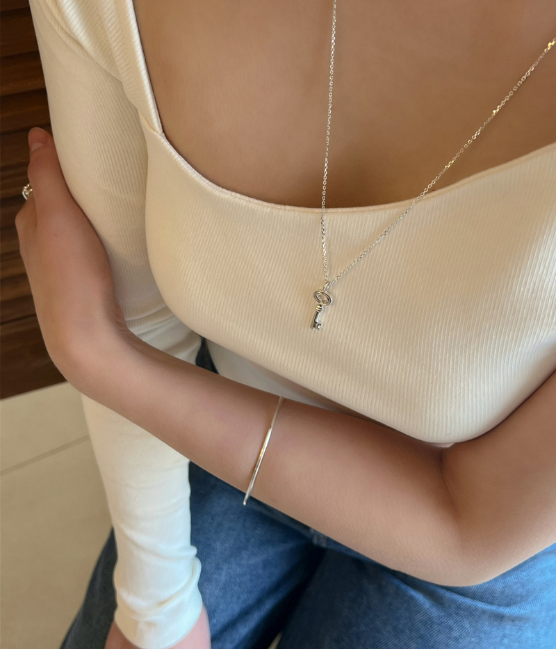 Key of heart necklace (silver)