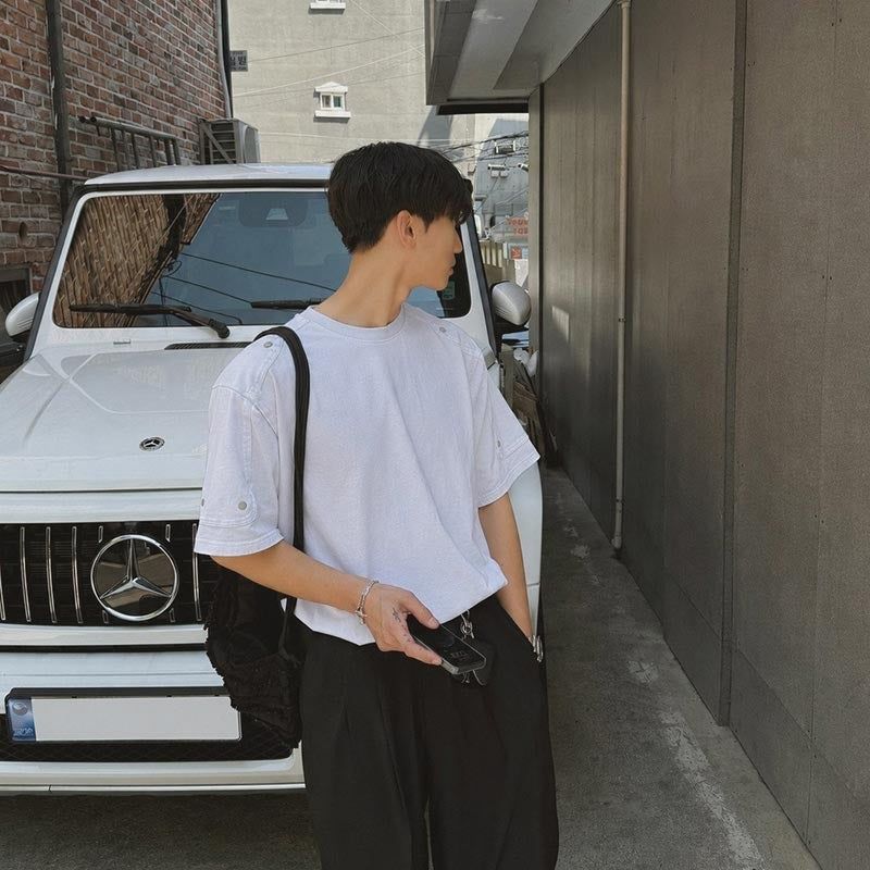 ASCLO（エジュクロ）の「[A-T0317] リベットポイント半袖Tシャツ（Tops）」