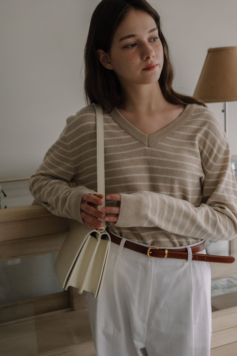 V-neck Stripe Knit - Beige