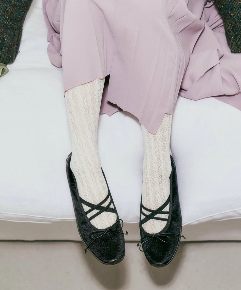 BELLA CROSS BANDING FLATS(PEBBLE SOLE)