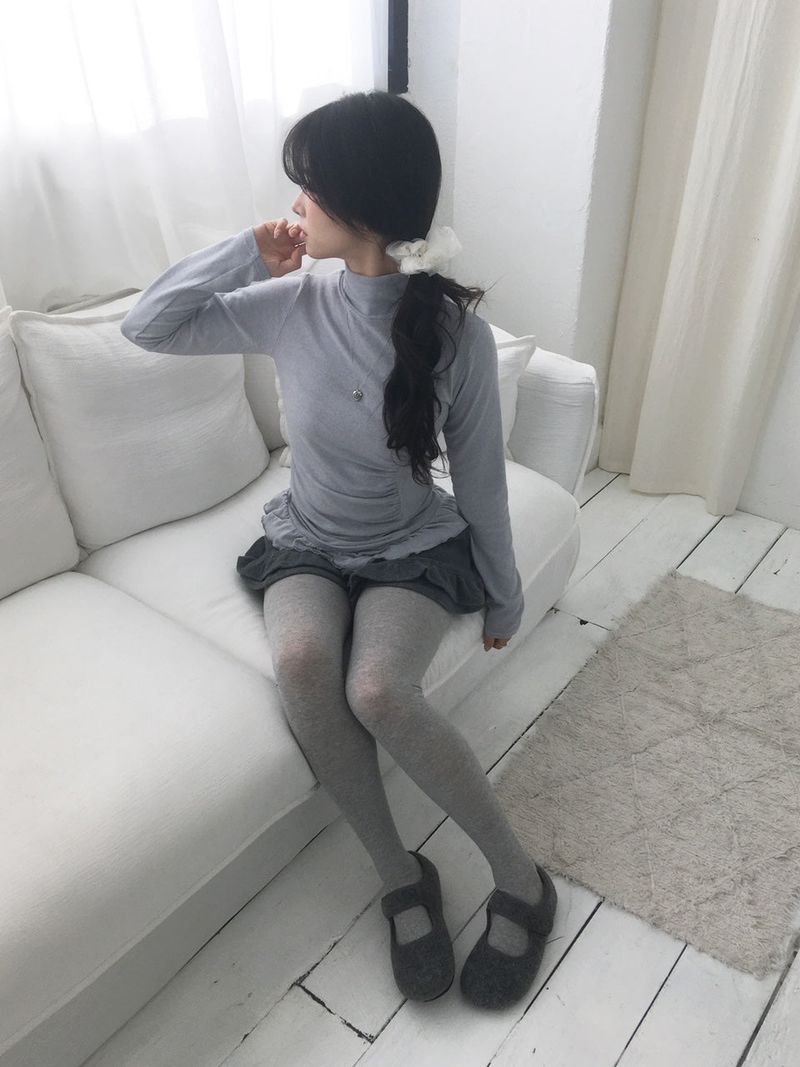 fleece frill shorts