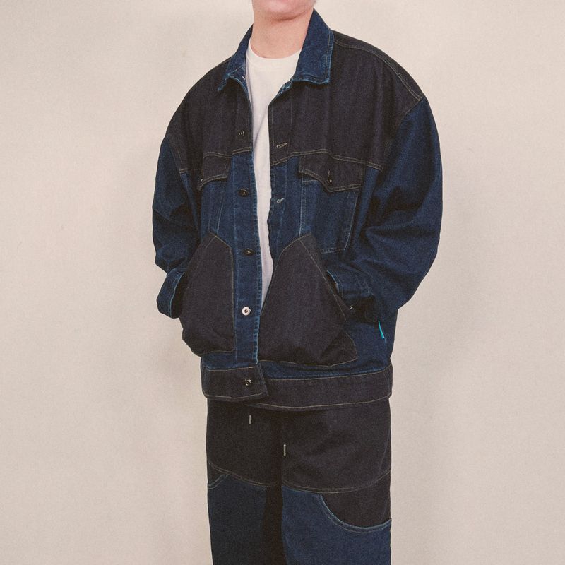 NINENUTS（ナインナッツ）の「パネルミックスデニムトラッカージャケット_blue（ジャケット/アウター）」