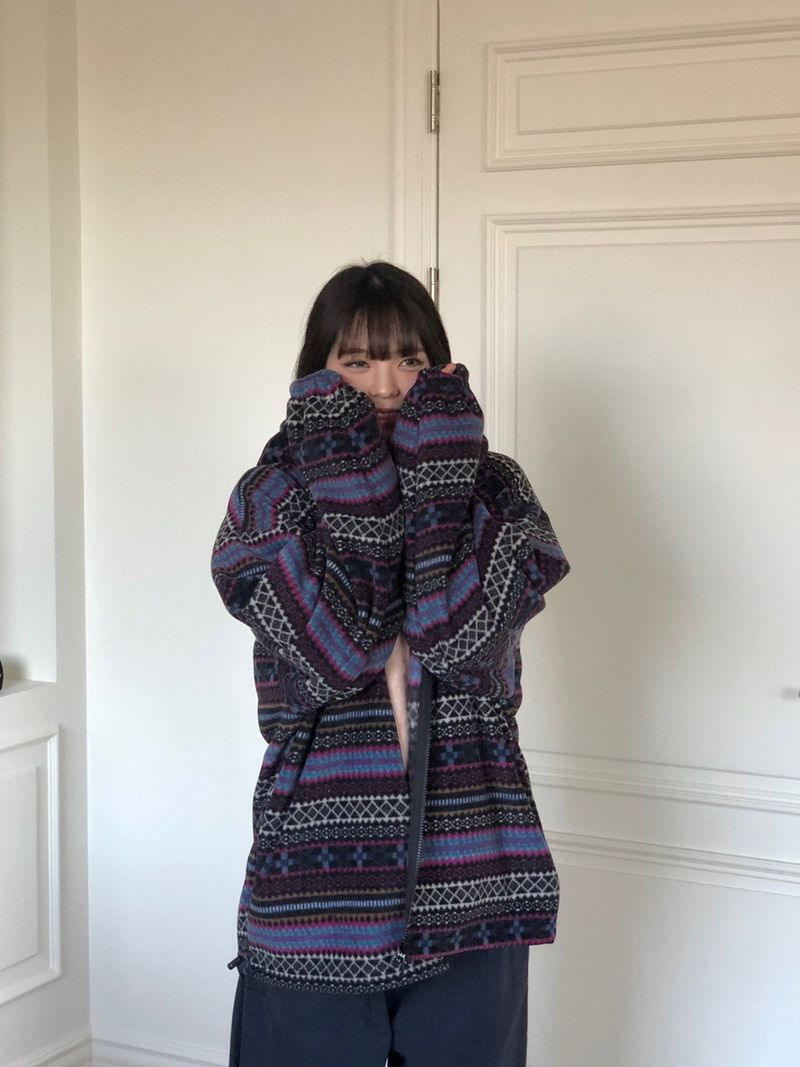 Euclid pattern hood zip up
