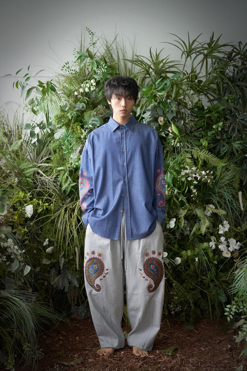 PAISLEY EMB. H-T SWEAT PANTS (Gray)