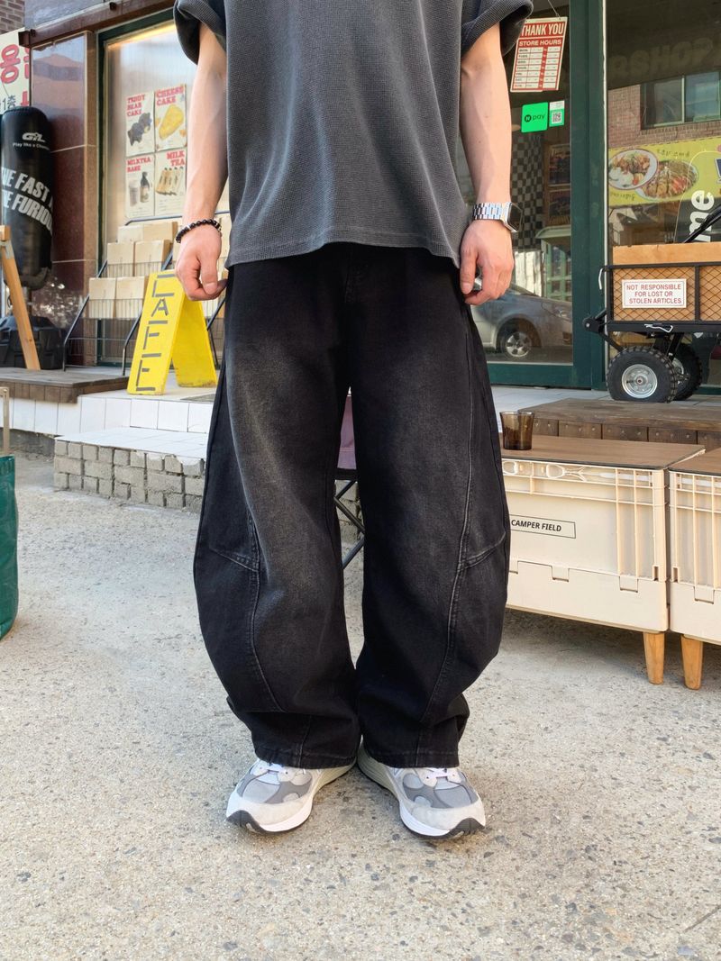 DISCERNMENT(ディサーンメント)の「Ete Diagonal Curve Denim Pants 2C(Pants)」