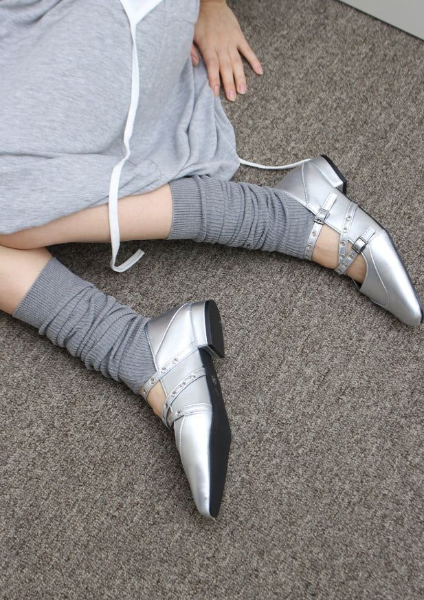 AAKE(アケ)の「STIRRUP KNEE SOCKS(Fashion Accessories)」