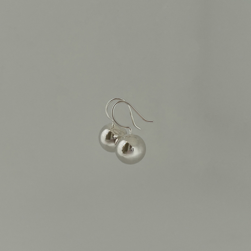 Silver bell earring (silver)