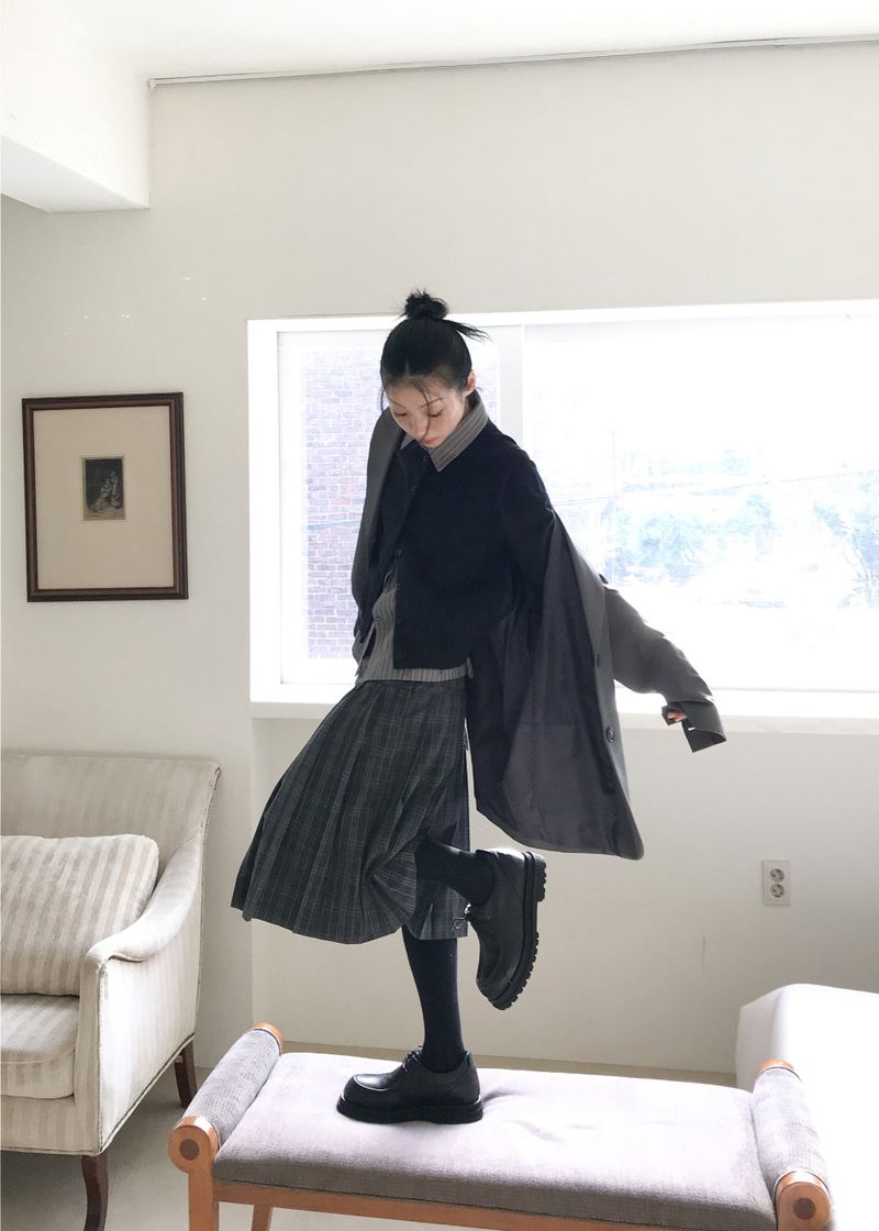 URBAN CHECK SKIRT