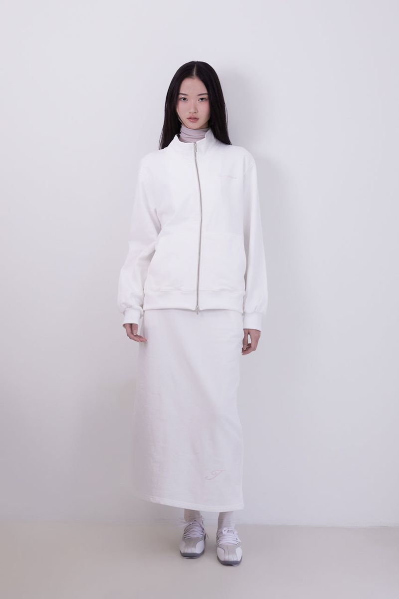 Lettering half neck two-way zip-up (IVORY)