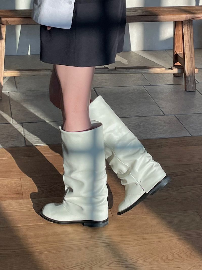 Mak Mâde（マックマデ）の「Leg warmer long Boots ivory（Shoes）」