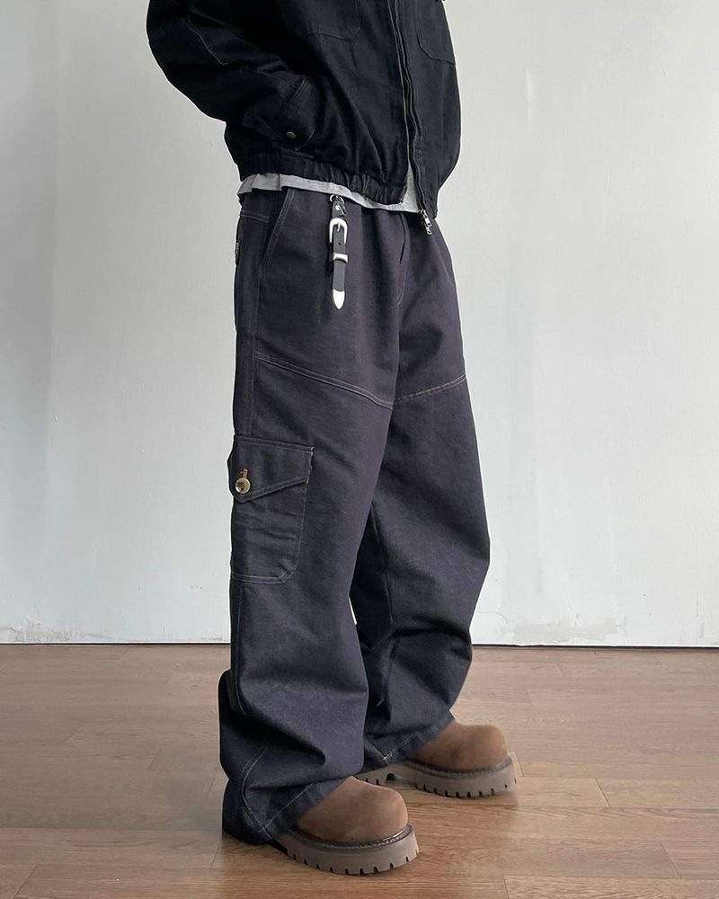 IDF（アイディーエフ）の「Button Non-fade Cargo Denim Pants（Pants）」