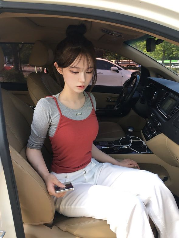 トゥーン Uネック リブ スリムノースリーブ