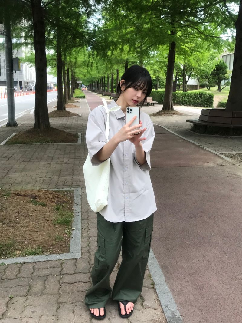 Essential half shirt