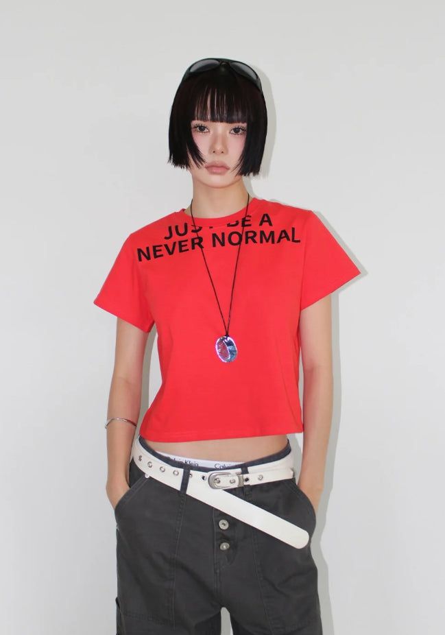 AAKE(アケ)の「NORMAL LETTERING TEE(Tops)」