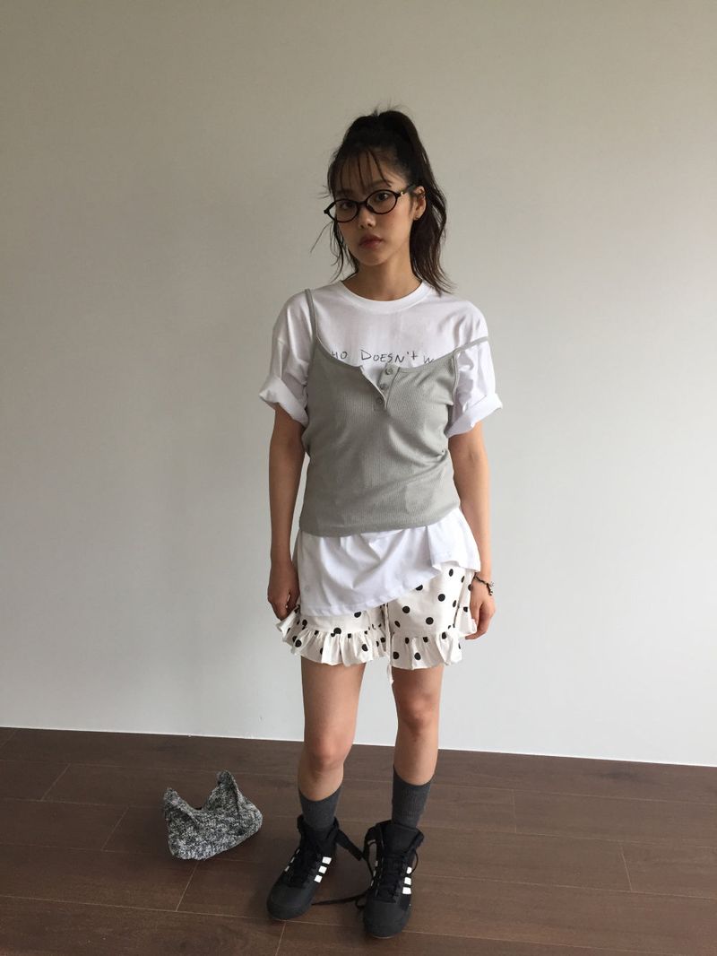 Pu Dot Frill Shorts  (2color)