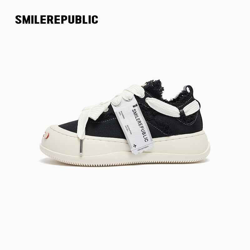 SMILEREPUBLIC(スマイルリパブリック)の「Black Frayed Canvas Platform Sneakers, Unisex Low Top Lace Up Shoes(Shoes)」