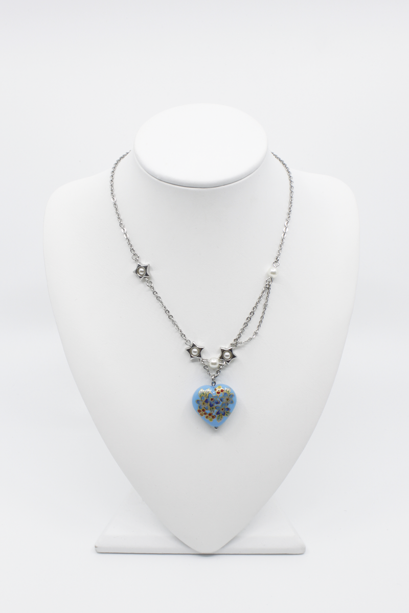 MIAE（ミアイ）の「フラワー ラブ スター ネックレス(2color)（アクセサリー）」