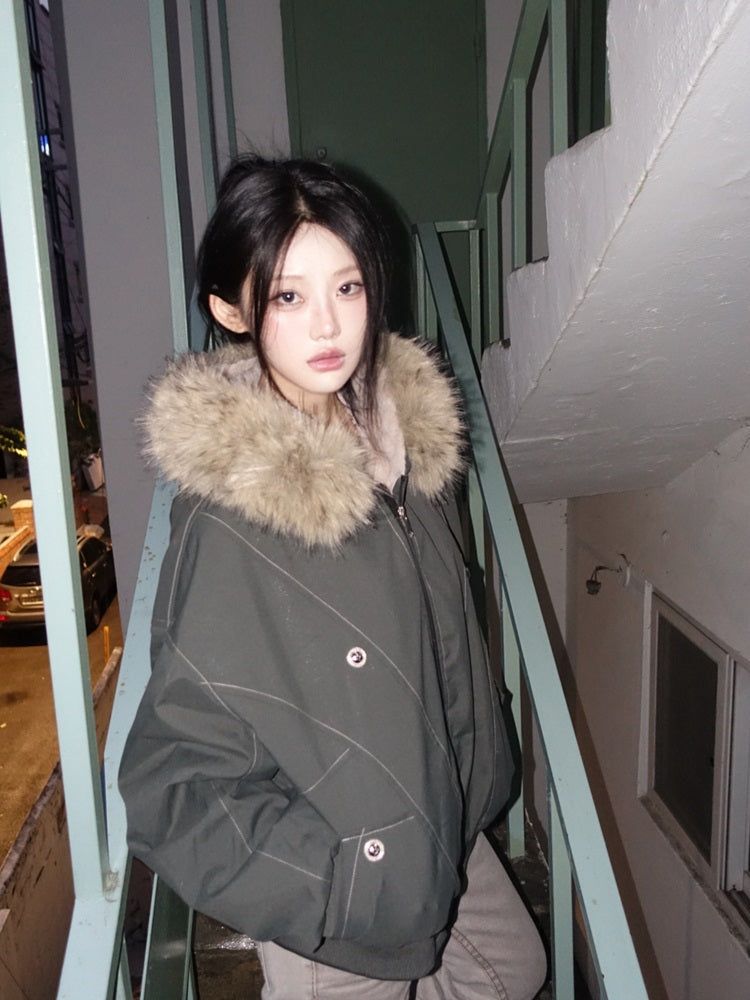Birthdayeve(バースデーイブ)の「Fur hood bomber jumper(Jackets/Outerwear)」