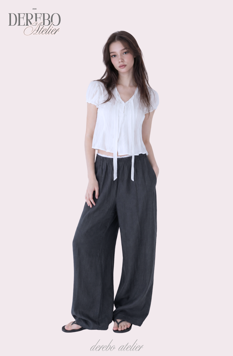 Pure strap short-sleeved blouse