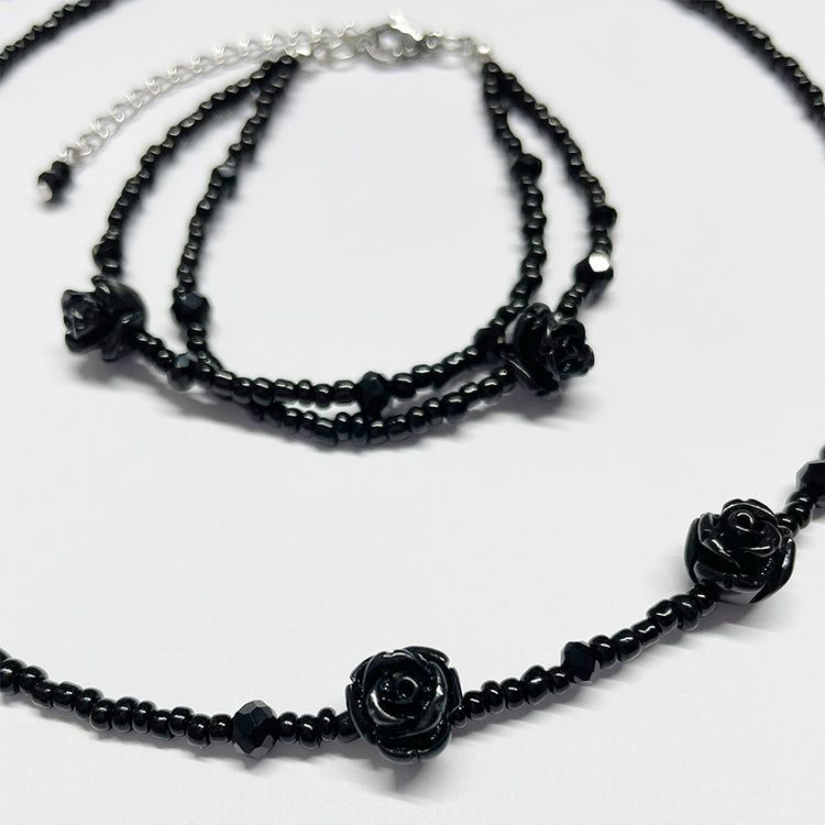 Rose Fit Beaded Bracelet Black