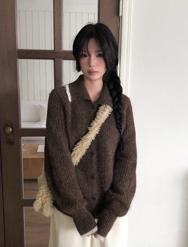 Ruggie Color Matching Collar High Neck Button Knit
