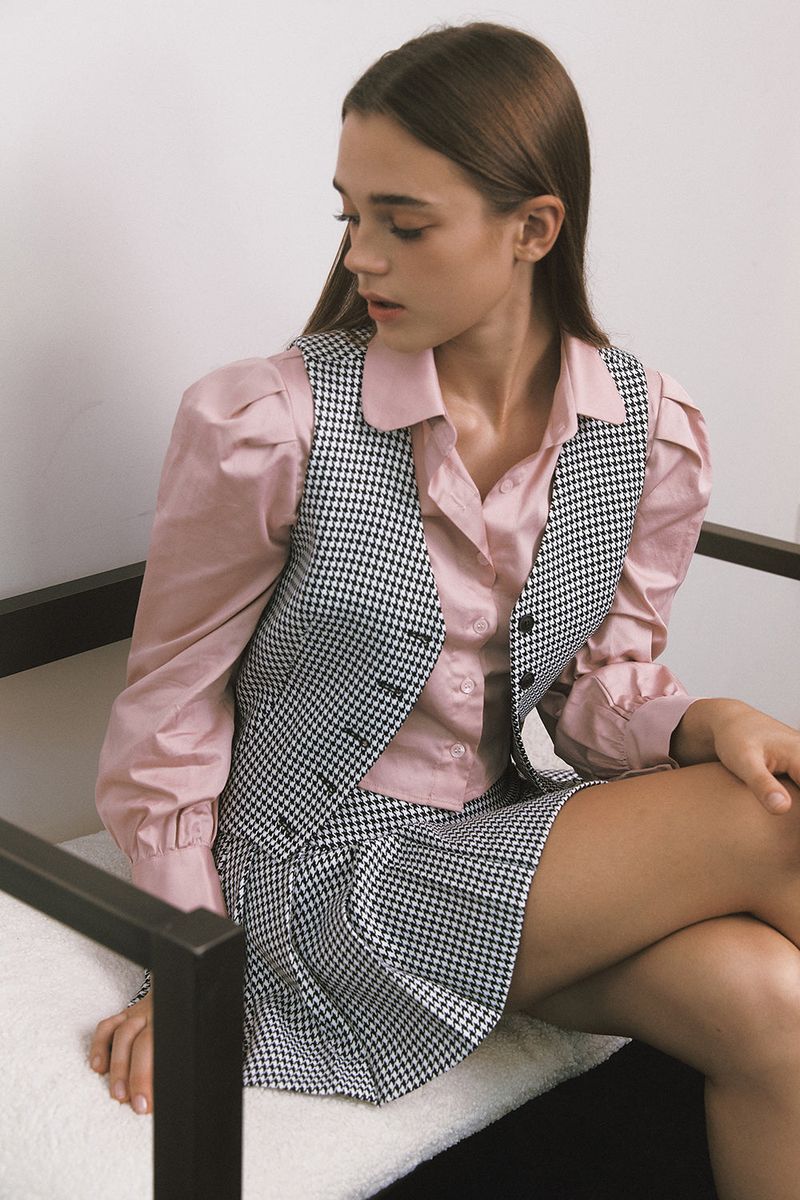 MOILLY(モイリー)の「Cropped Puff Shirt Pink(Tops)」