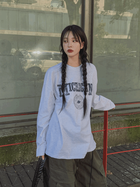 ULAN(ユレン)の「Michigan printed loose fit long sleeve(Tops)」