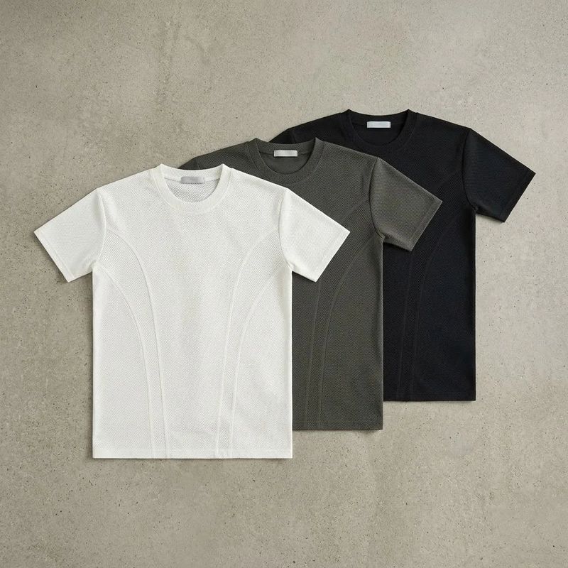 Articulated Seam Fitted Tee