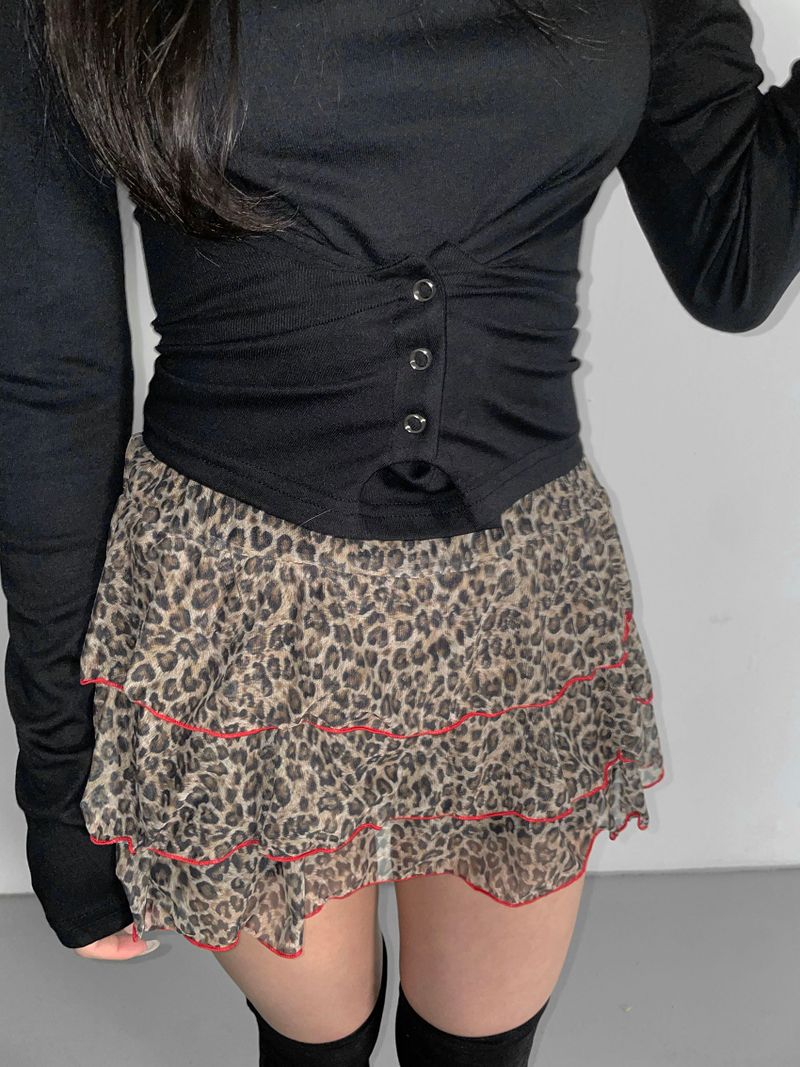 floor leo shorts (2 color)