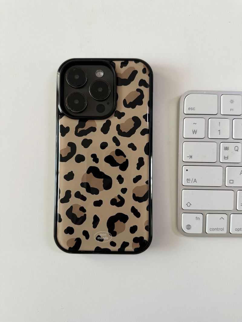 leopard phone case