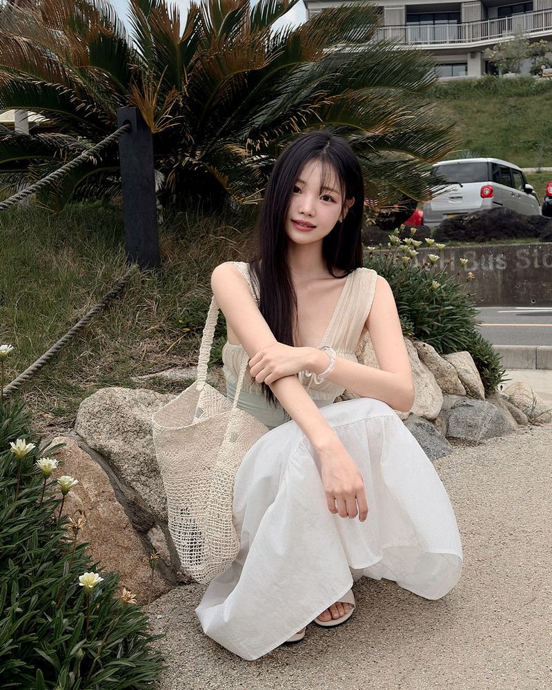 Lemets lace sleeveless