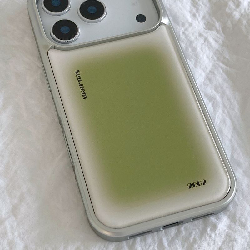 SUN CASE GRAPHIC MIST GREEN