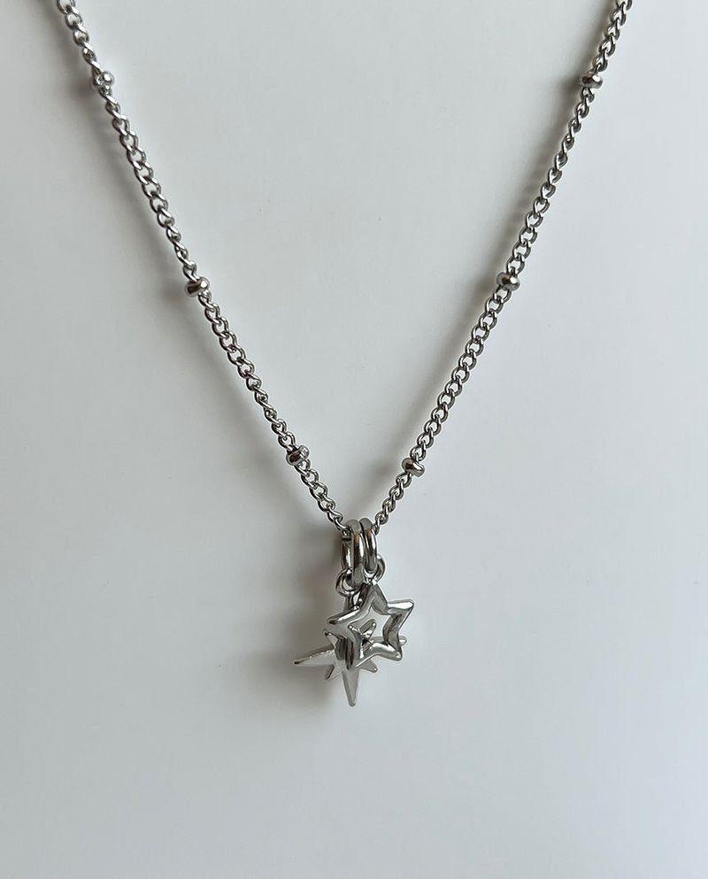 Flash star necklace
