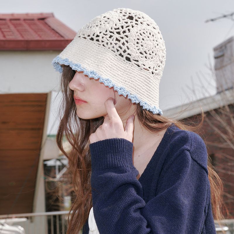SunFlower Shell Crochet Hat (Ivory)