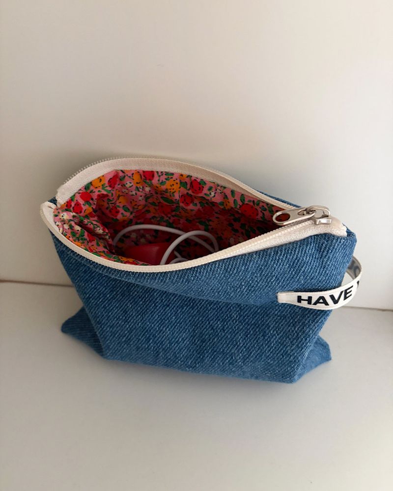 Denim & flower flat pouch - blue , S size