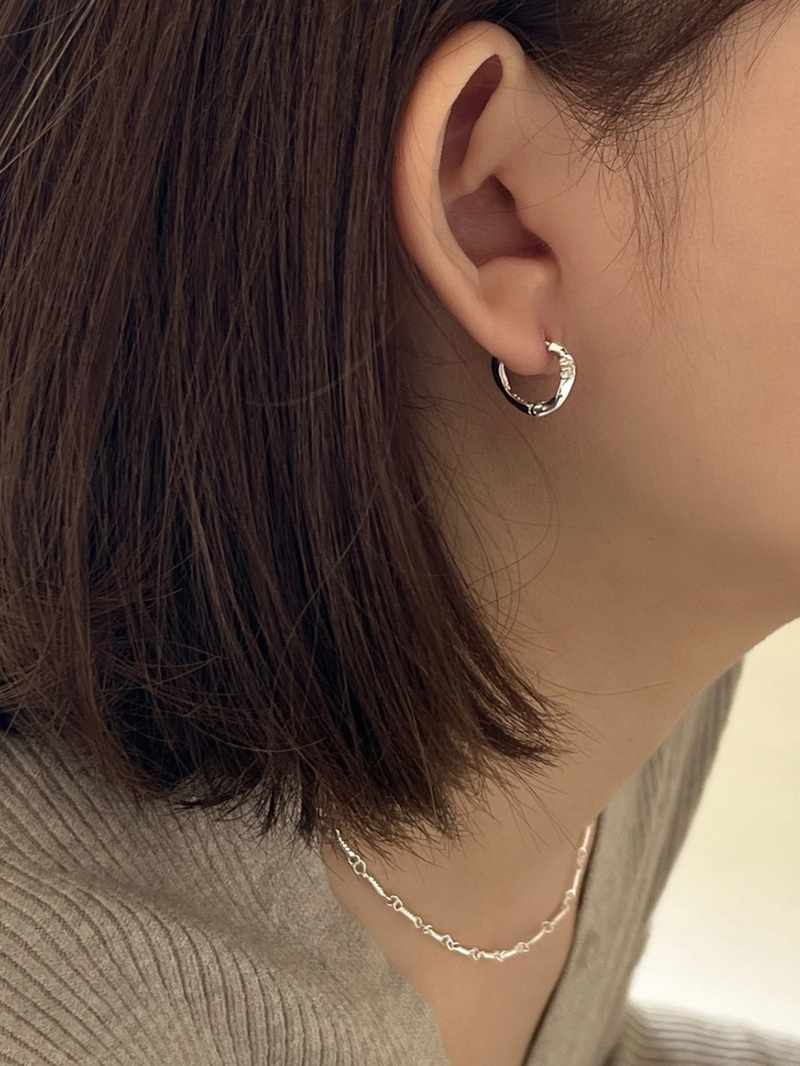 Piece earring (silver)