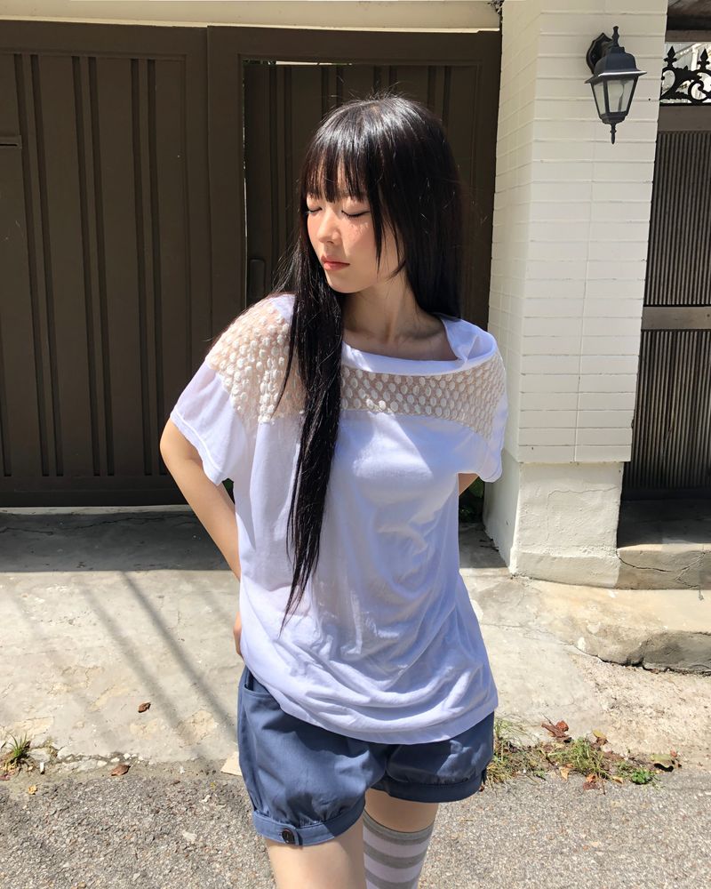 WONDER WONDER（ワンダーワンダー）の「オピュ レース ショートスリーブ Tシャツ（トップス）」
