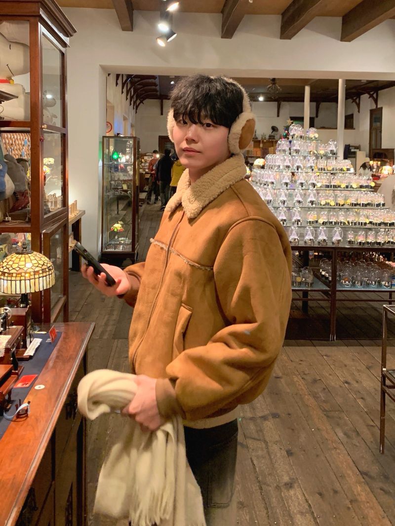 mustang ugg eardori