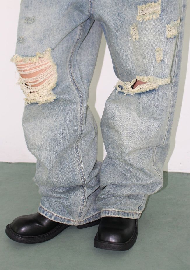 VINTAGE DESTROYED DENIM