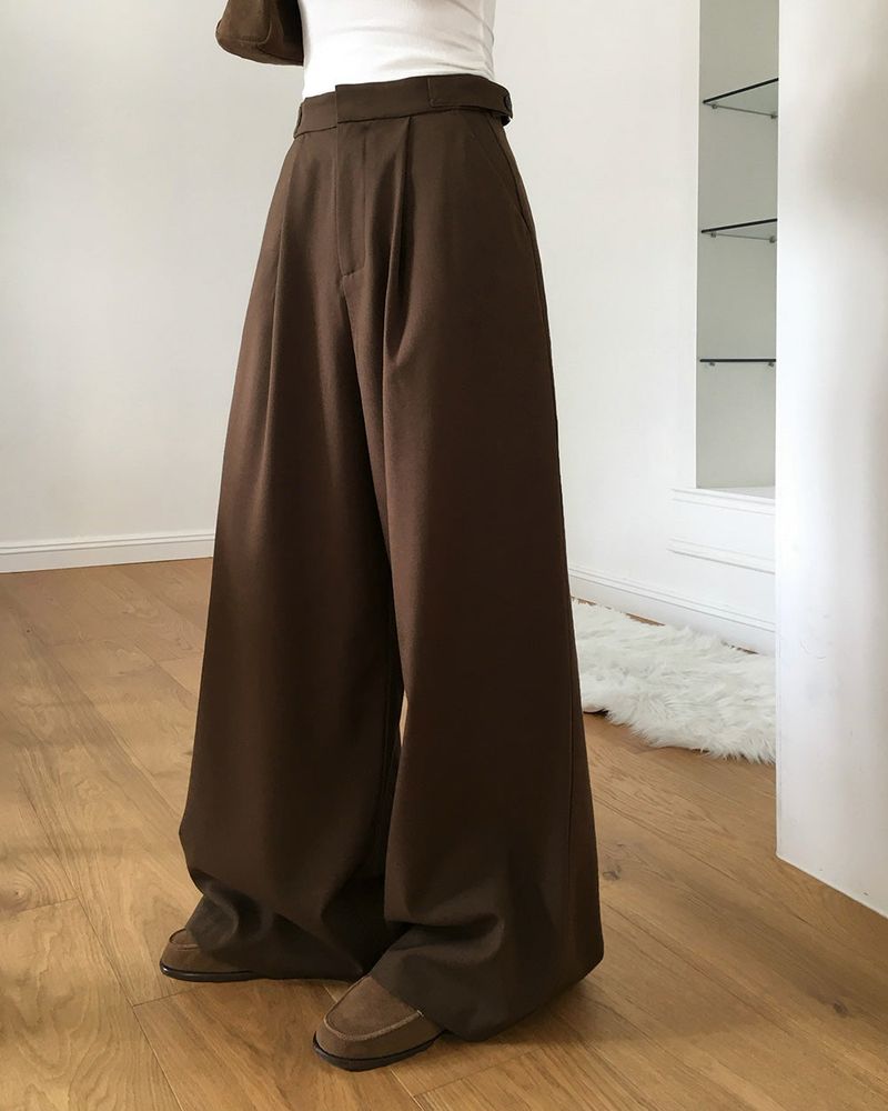 Meld Buckle Pintuck Slacks Pants