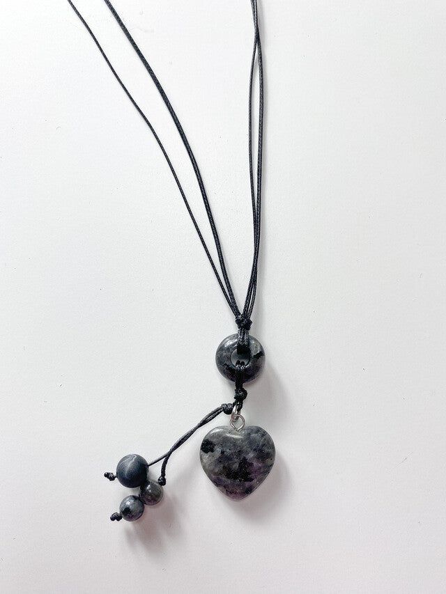 Hole gray